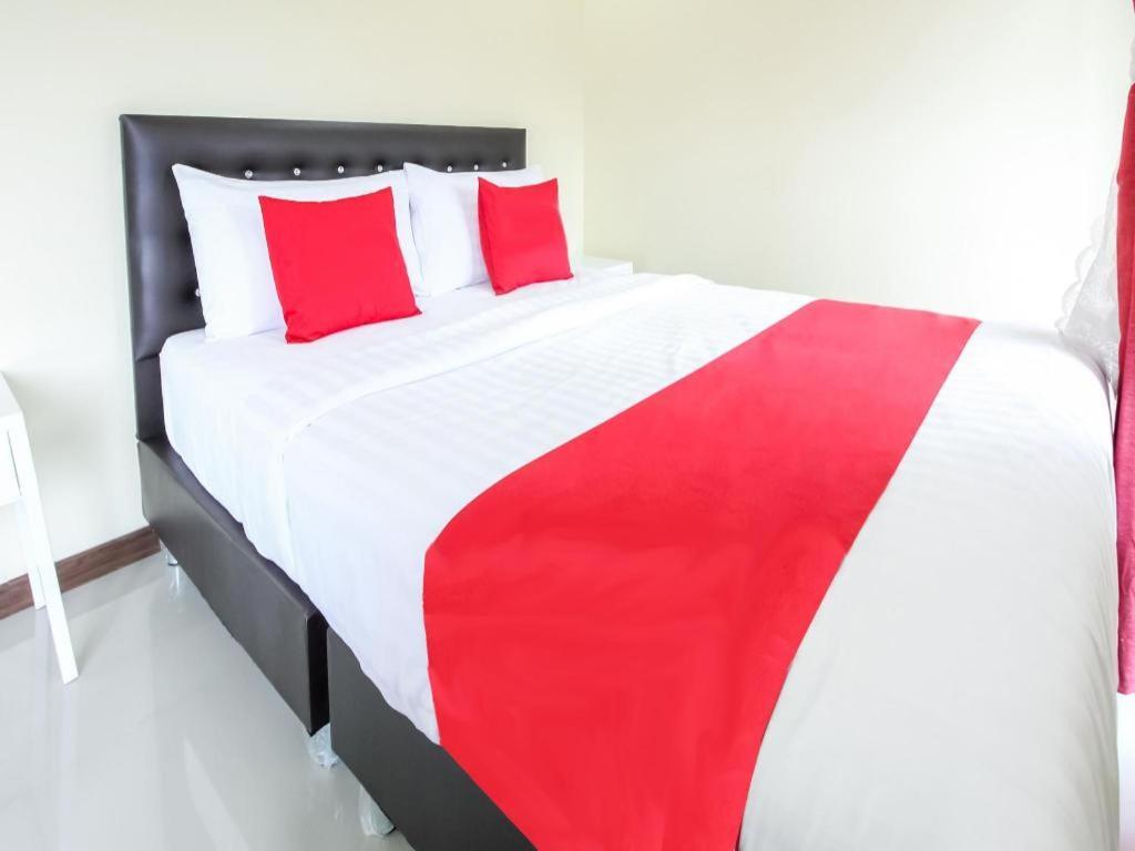 5 Diamond Hotel Банкок Екстериор снимка
