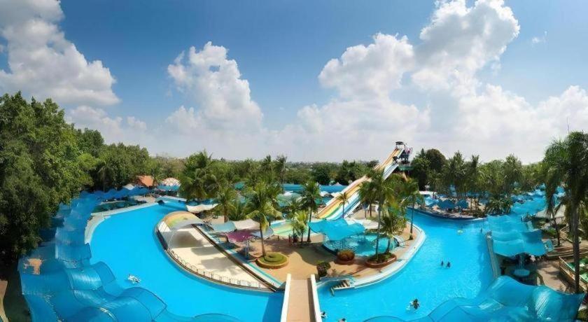 5 Diamond Hotel Банкок Екстериор снимка