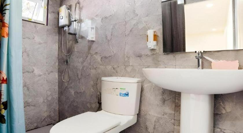 5 Diamond Hotel Банкок Екстериор снимка